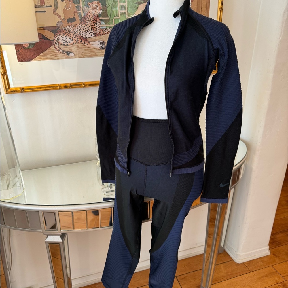 Nike Black and Blue & Black Two Piece Outfit. Size S